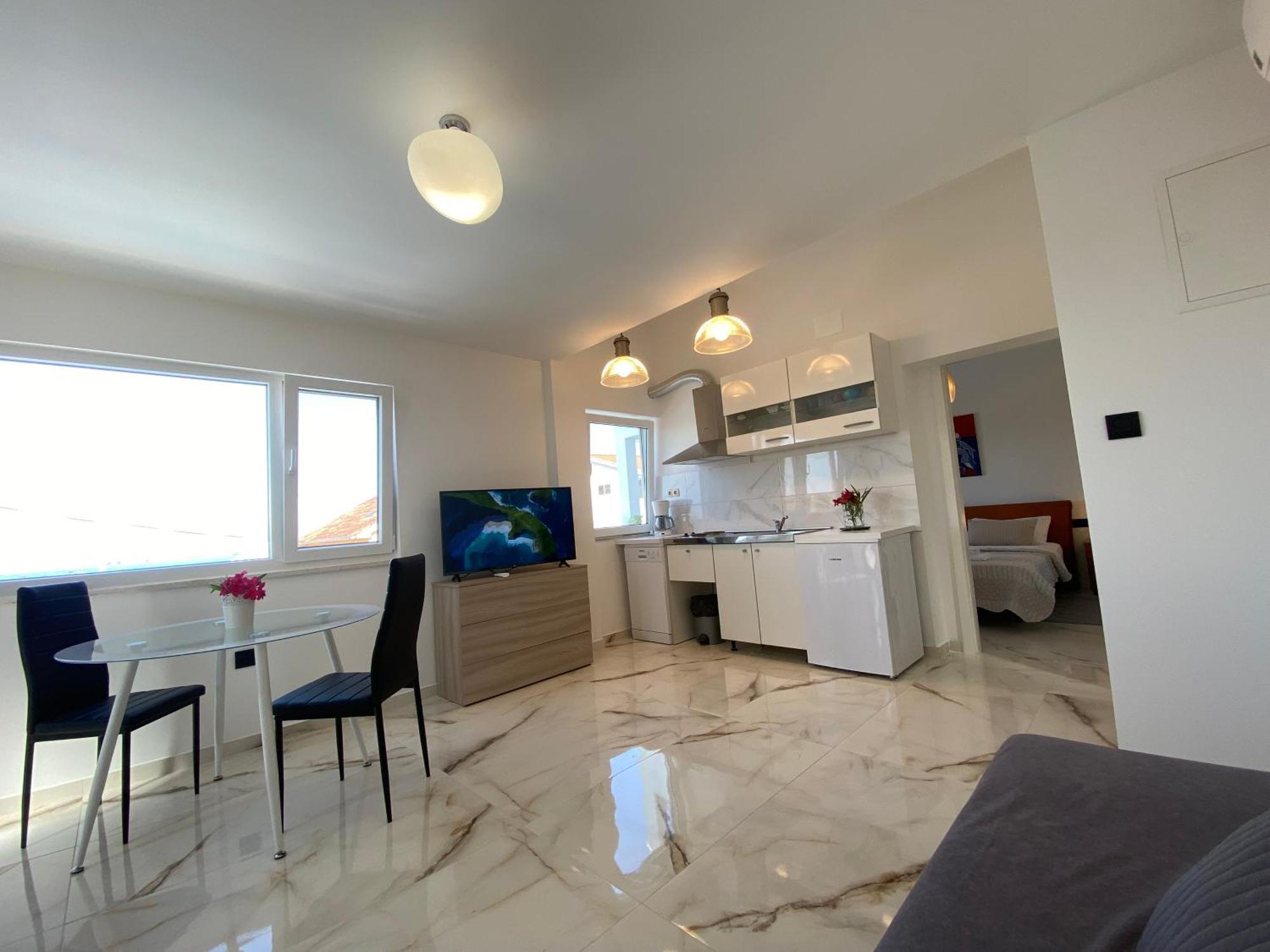 Villa Ana Preko Exteriör bild